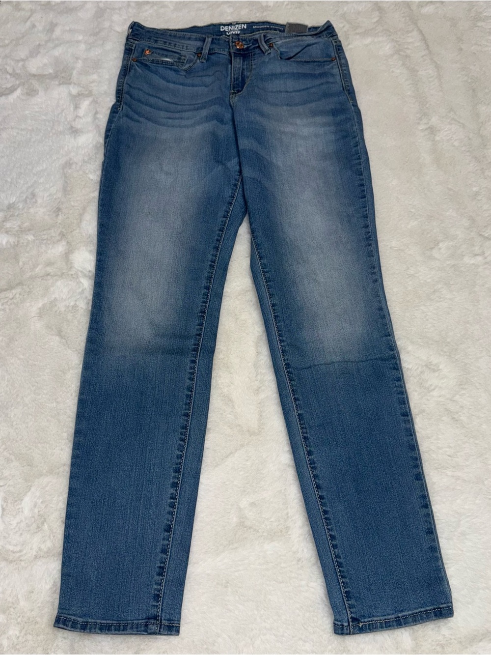 denizen from levi’s skinny jeans
